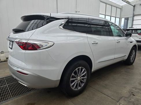 Used 2022 Buick Enclave Essence w/ LPO, Floor Liner Package image 5