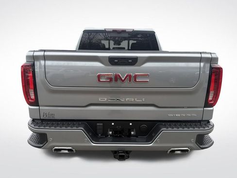 Certified 2024 GMC Sierra 1500 Denali w/ Denali Reserve Package AWD/4WD image 4