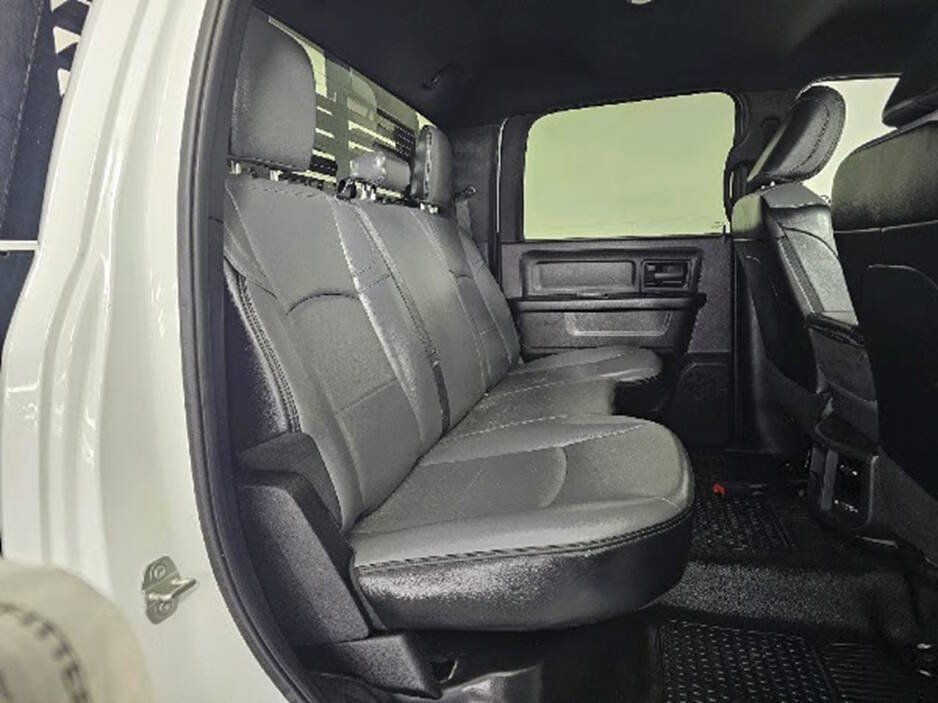 Used 2024 RAM 2500 Tradesman w/ Snow Chief Group AWD/4WD image 19
