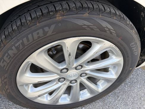 Used 2014 Buick LaCrosse Leather w/ Driver Confidence Package FWD image 3