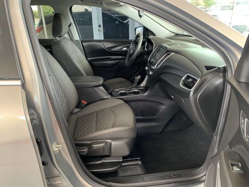 Used 2019 Chevrolet Equinox LT FWD image 7