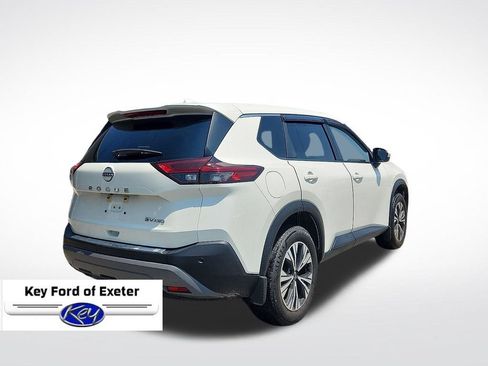 Used 2023 Nissan Rogue SV AWD/4WD image 3