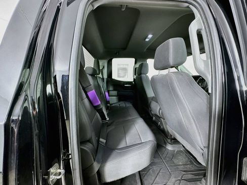 Used 2020 Chevrolet Silverado 1500 Custom w/ Custom Value Package RWD image 26