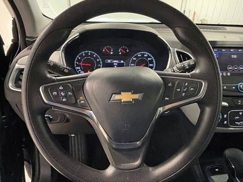 Used 2024 Chevrolet Equinox LS AWD/4WD image 33