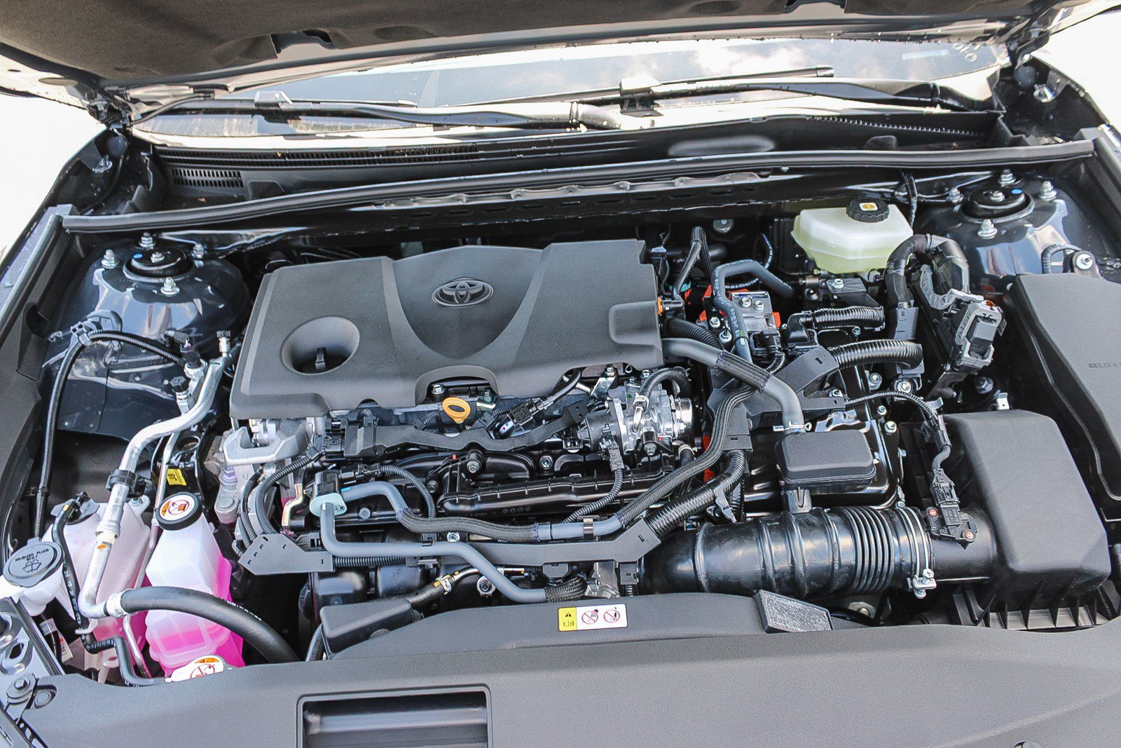 New 2026 Toyota Camry SE FWD image 14