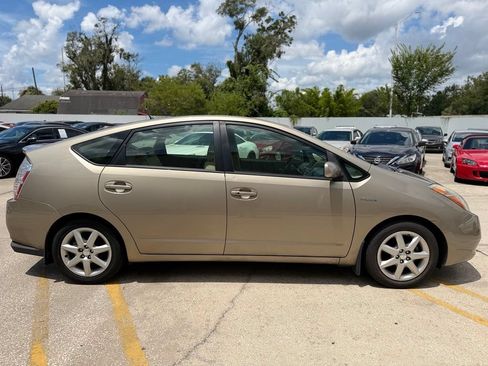 Used 2009 Toyota Prius FWD image 6