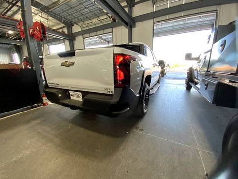 Used 2024 Chevrolet Silverado EV W/T AWD/4WD image 4
