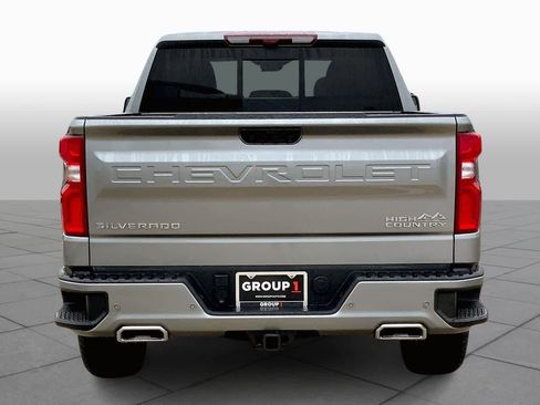 Certified 2025 Chevrolet Silverado 1500 High Country w/ Technology Package image 4