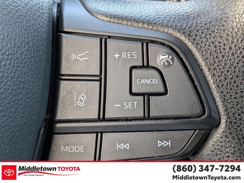 Used 2024 Toyota Sienna LE image 20