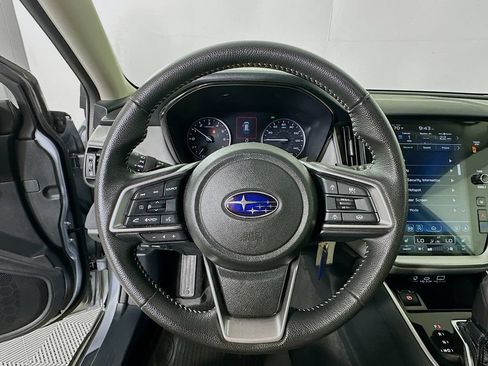 Used 2025 Subaru Outback Premium w/ Popular Package #1 AWD/4WD image 18