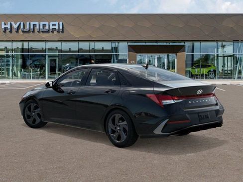 New 2026 Hyundai Elantra Sport image 6