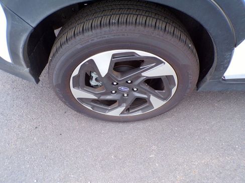 Certified 2025 Subaru Crosstrek 2.5i Limited image 8