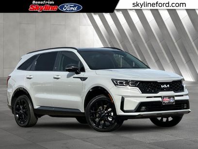 Used 2023 Kia Sorento SX
