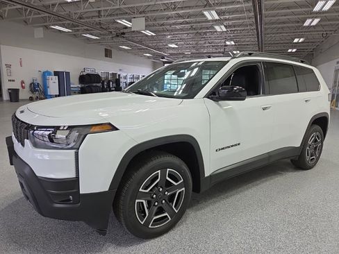 New 2026 Jeep Cherokee Limited AWD/4WD image 3