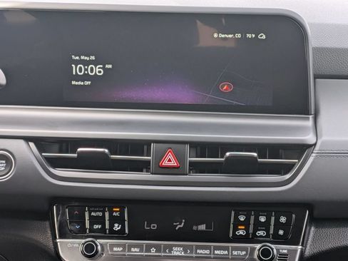 Used 2025 Kia Seltos EX AWD/4WD image 27