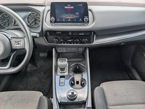 Used 2022 Nissan Rogue SV AWD/4WD image 7