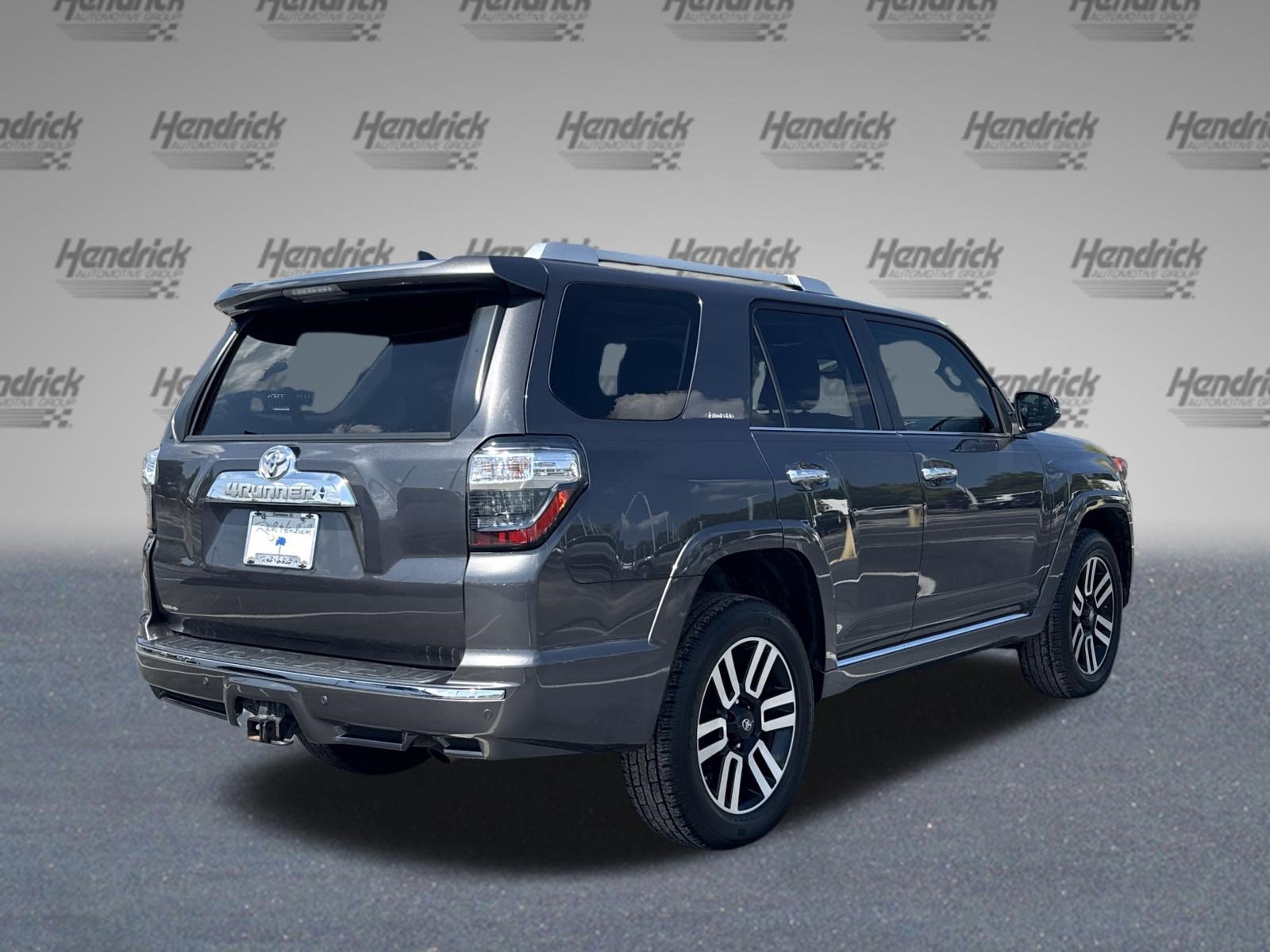 Used 2019 Toyota 4Runner Limited AWD/4WD image 10