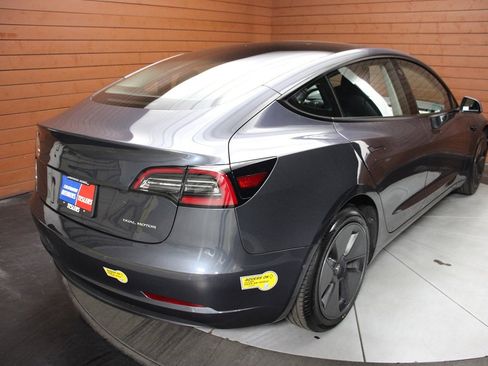 Used 2022 Tesla Model 3 Long Range image 6