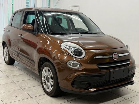 Used 2019 FIAT 500L Pop FWD image 1