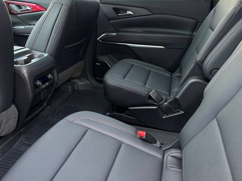 New 2026 Chevrolet Traverse Z71 w/ Enhanced Driving Package AWD/4WD image 12
