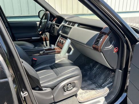 Used 2016 Land Rover Range Rover LWB SV Autobiography image 18