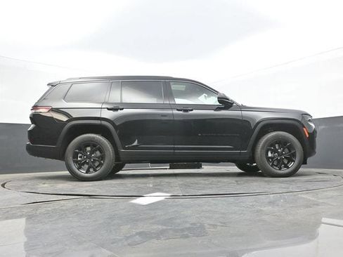 New 2026 Jeep Grand Cherokee L 4WD image 60