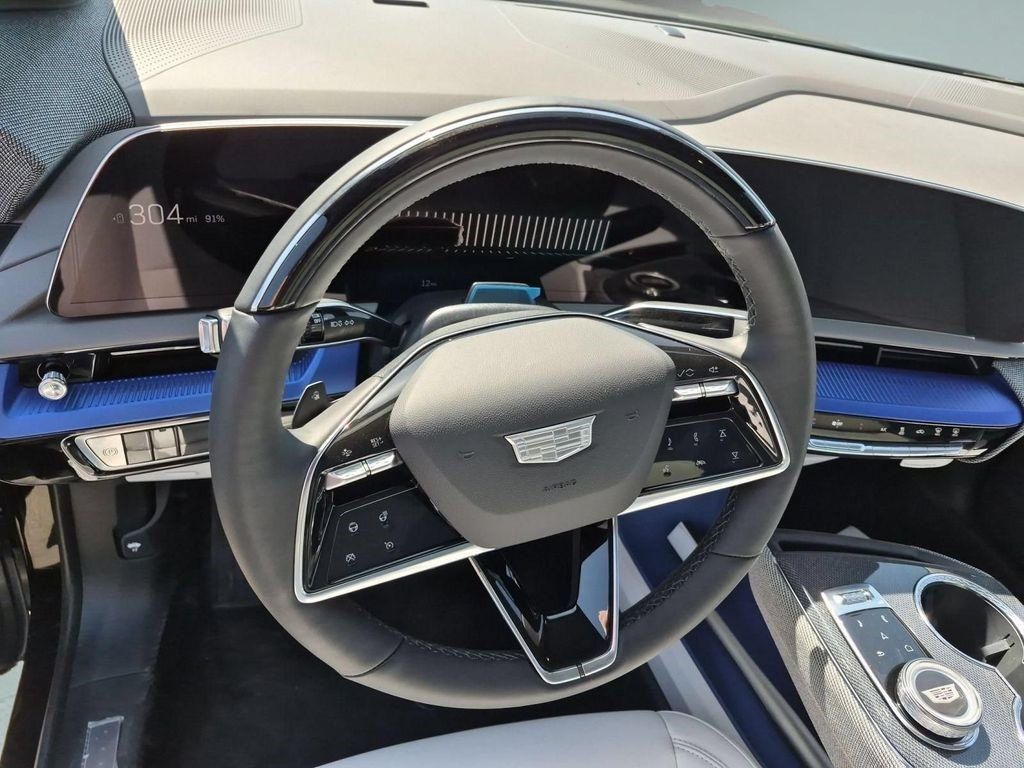 Certified 2026 Cadillac Optiq Sport 1 RWD image 10