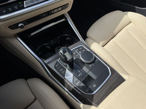 Used 2020 BMW 330i Sedan w/ Driving Assistance Package RWD image 28