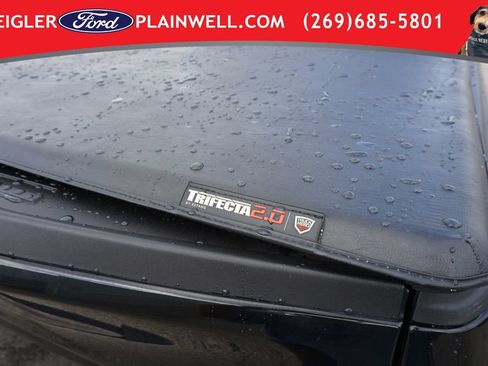 Used 2016 Ford F150 XLT w/ Equipment Group 302A Luxury AWD/4WD image 10