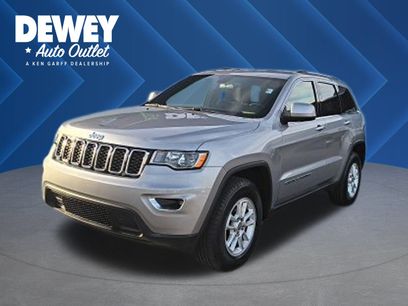 Used 2019 Jeep Grand Cherokee Laredo