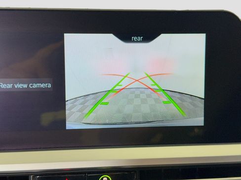 Used 2019 BMW 330i Sedan image 19