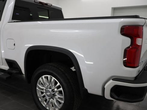 Used 2021 Chevrolet Silverado 2500 High Country w/ Z71 Off-Road Package image 37