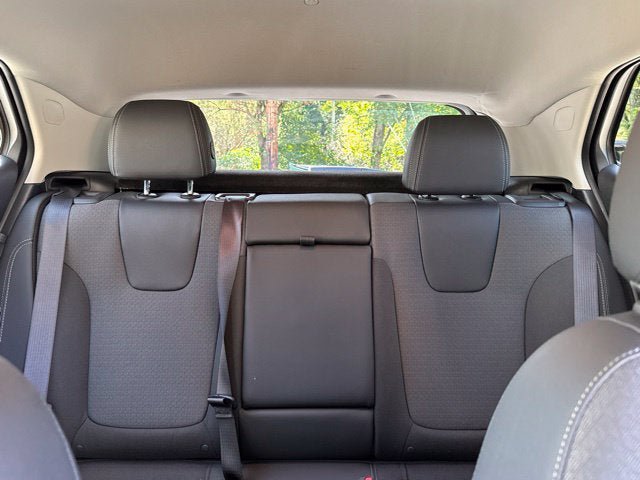 Used 2023 Buick Encore GX Select w/ Safety Package II AWD/4WD image 15