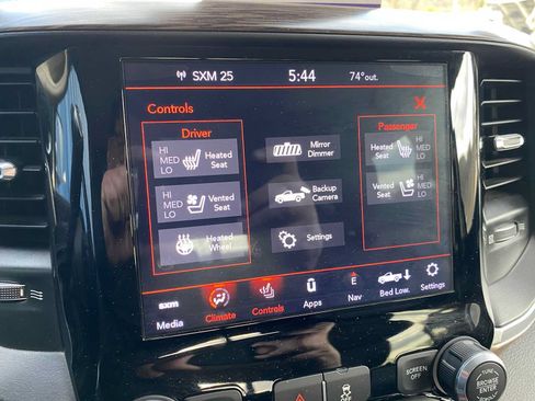 Used 2020 RAM 2500 Laramie AWD/4WD image 22
