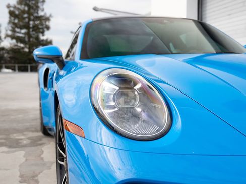 Used 2022 Porsche 911 Turbo S image 13