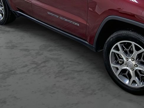 Used 2021 Jeep Grand Cherokee Limited w/ Luxury Group II image 11