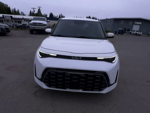 Used 2023 Kia Soul GT-Line w/ GT-Line Technology Package image 3