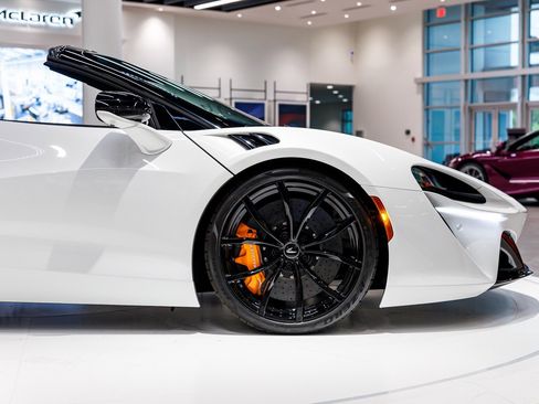 New 2026 McLaren Artura Spider RWD image 26