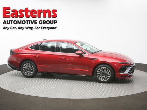 Used 2025 Hyundai Sonata SEL FWD image 46