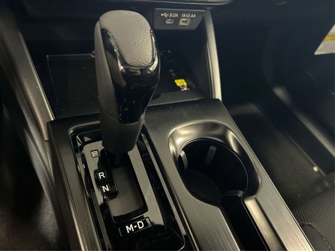 New 2026 Subaru Outback Limited AWD/4WD image 38
