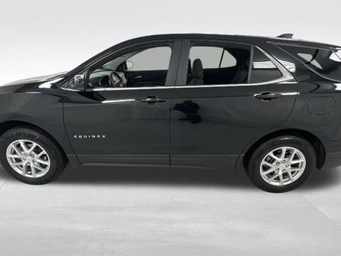 Used 2024 Chevrolet Equinox LT image 6