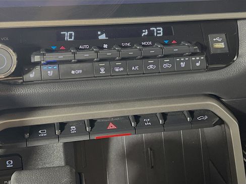 Used 2025 Toyota Tundra Limited w/ TRD Off-Road Package AWD/4WD image 26