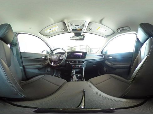 Used 2026 Buick Encore GX Preferred FWD image 40
