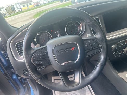 Used 2022 Dodge Charger SXT w/ Driver Convenience Group AWD/4WD image 18