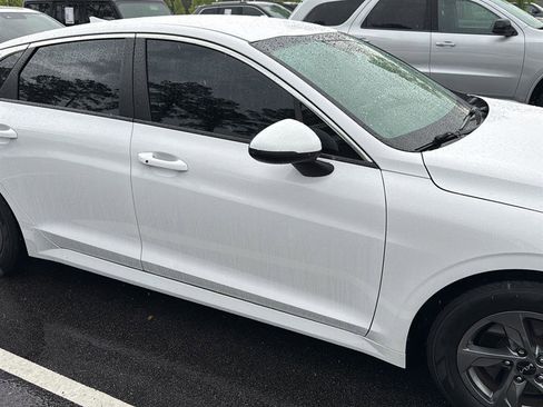 Used 2022 Kia K5 LXS FWD image 7