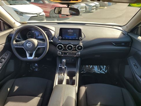 Used 2023 Nissan Sentra SV image 13
