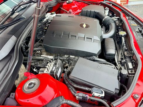 Used 2015 Chevrolet Camaro LS RWD image 33