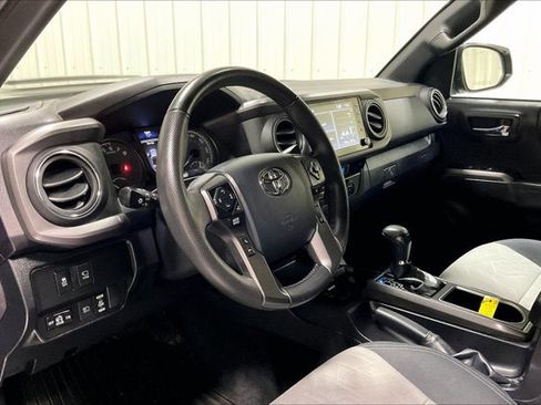 Used 2023 Toyota Tacoma TRD Sport w/ Advanced Technology Package AWD/4WD image 14