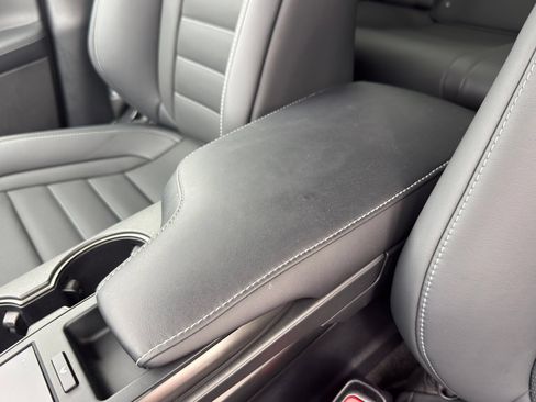 Used 2023 Lexus IS 350 F Sport RWD image 17