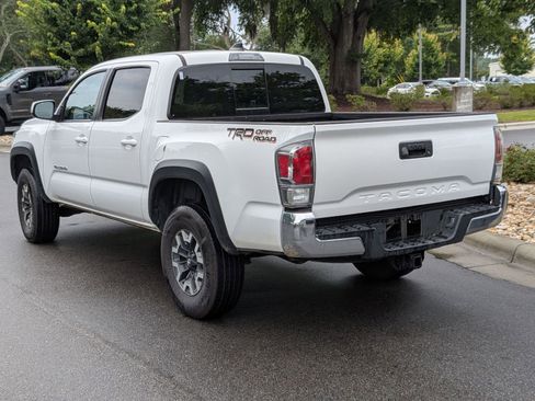 Used 2023 Toyota Tacoma TRD Off-Road image 5